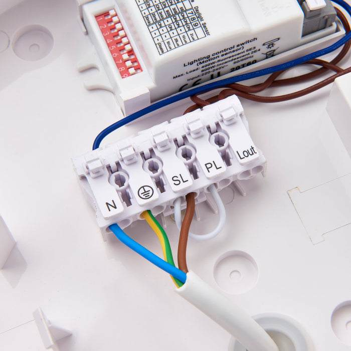 Saxby 113961 Saxby HeroULTRA microwave IP65 15W Matt white textured & opal pc 15W LED module (SMD 2835  CCT) CCT - westbasedirect.com