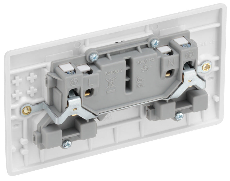 BG 824 White Round Edge 13A Double Unswitched Socket - westbasedirect.com