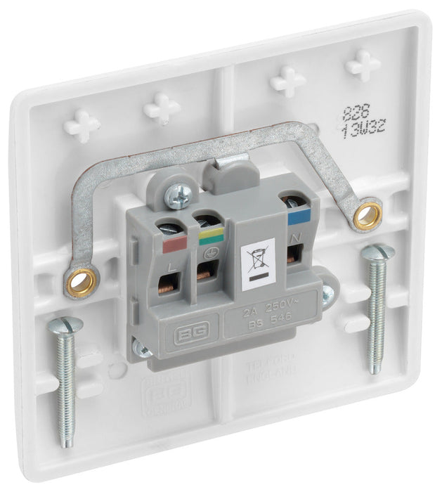 BG 828 White Round Edge Unswitched Round Pin Socket 2A - westbasedirect.com