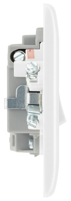 BG 850 White Round Edge Switched Spur 13A - westbasedirect.com
