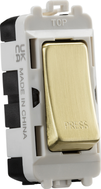 Knightsbridge GDM006BB 20AX 2 Way Retractive SP Module