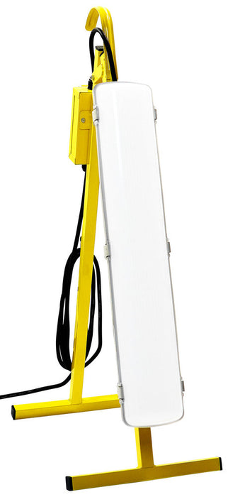 Luceco LSLPL261V Site 110V Plasterers 30W Plug Out - westbasedirect.com