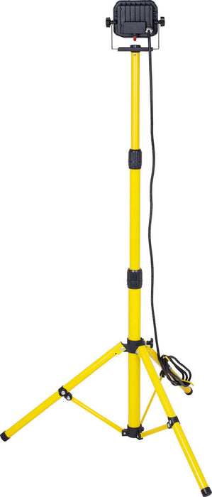 Luceco LSLSTW181V Site 110V Single Head Tripod Work Light 1800lm 22W - westbasedirect.com