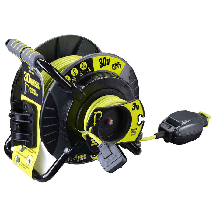 Masterplug PRO-XT 1x IP54 Socket 30+3m 13A Anti-Twist Reverse Reel - westbasedirect.com