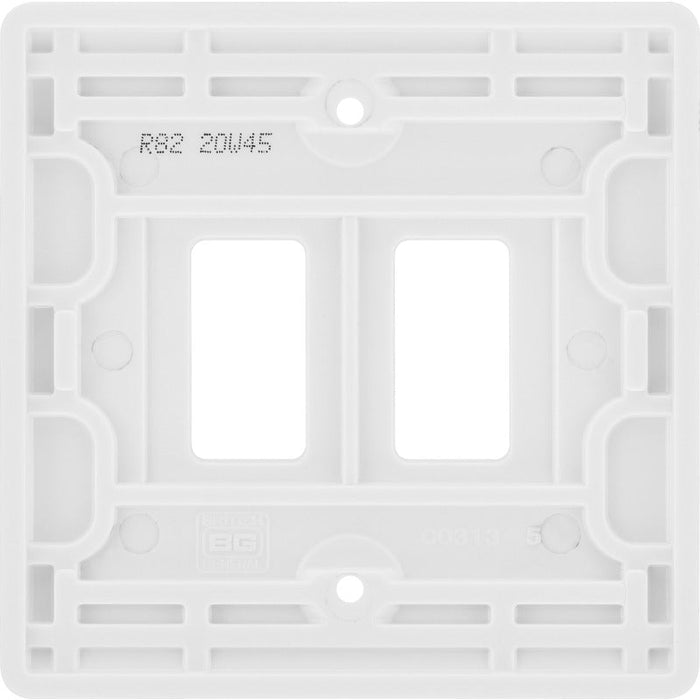 BG R82 White Moulded 2G Grid Front Plate - White - westbasedirect.com