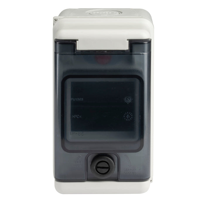 Wylex WBE3X 3 Module IP65 DIN Rail Insulated Enclosure