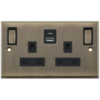Selectric 7MPRO-686 7M-PRO 2 Gang 13A Switched SP Socket Outlet (Outboard Rockers) + 2 Earth Terminal with 1x USB Type-A (2.4A) & 1x USB Type-C (3A) - Antique Brass, Black Insert