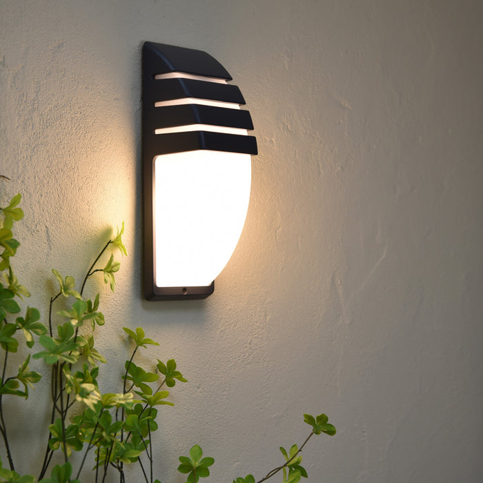 Lutec 5183601118 CITY IP44 E27 Outdoor Wall Light - Dark Grey (Lamp Not Included)