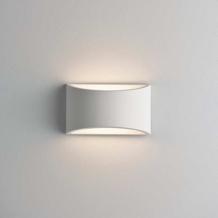 Saxby 61639 Toko 1lt 200mm wall 3W White plaster 3W LED Hi Power Warm White - westbasedirect.com