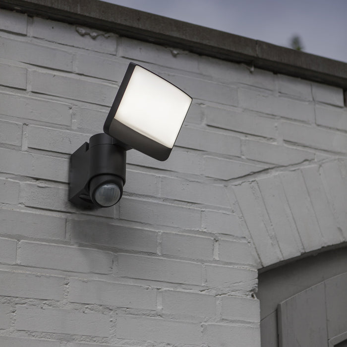 Lutec 6925601345 SUNSHINE 7.5W IP44 LED Solar Floodlight with PIR 5000K - Dark Grey