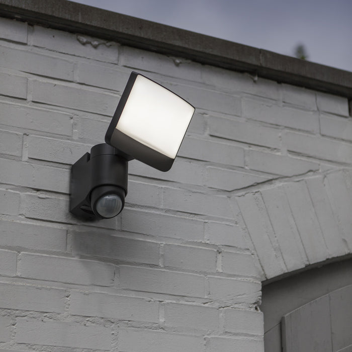 Lutec 7625601345 SUNSHINE 15.4W IP54 LED Floodlight with PIR 5000K - Dark Grey