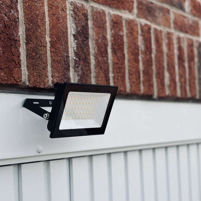 Lutec 7801704012 HALO 50W IP65 LED Floodlight 4000K - Black