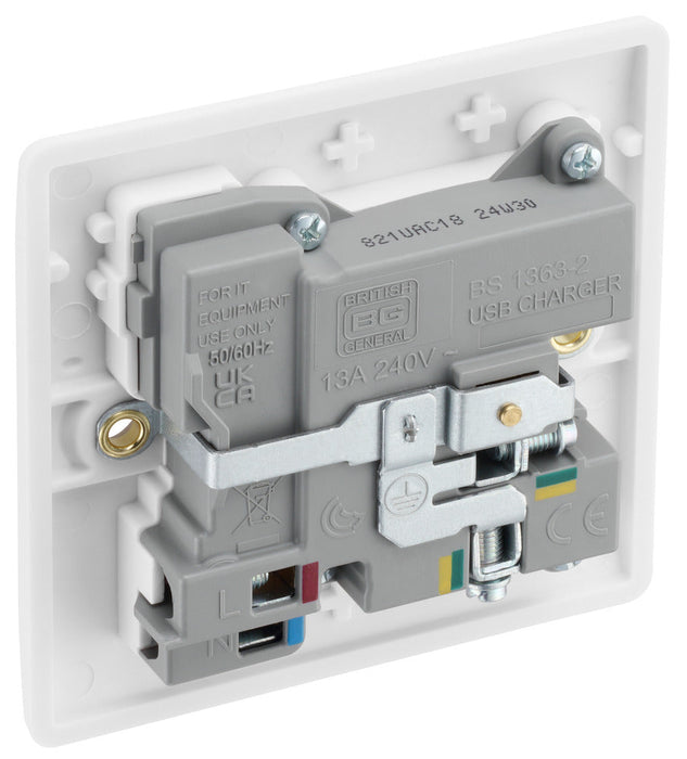 BG 821UAC18 White Round Edge 13A Single Switched Power Socket + USB A+C (18W)