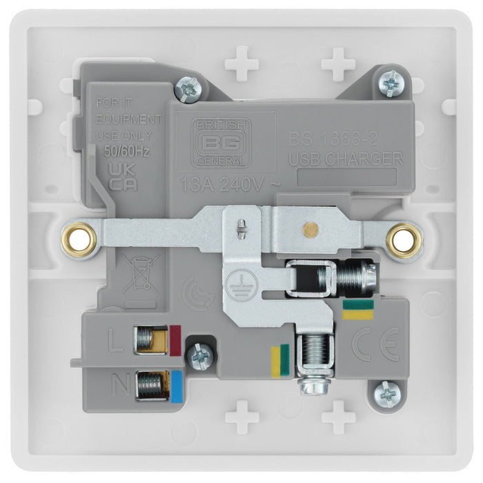 BG 821UAC18 White Round Edge 13A Single Switched Power Socket + USB A+C (18W)