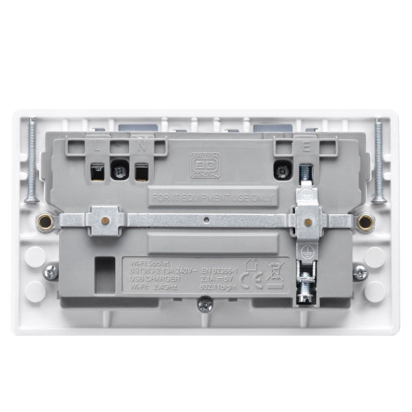 BG 822UWR White Round Edge 13A Double Socket + Wifi Extender +1x USB(2.1A) - westbasedirect.com