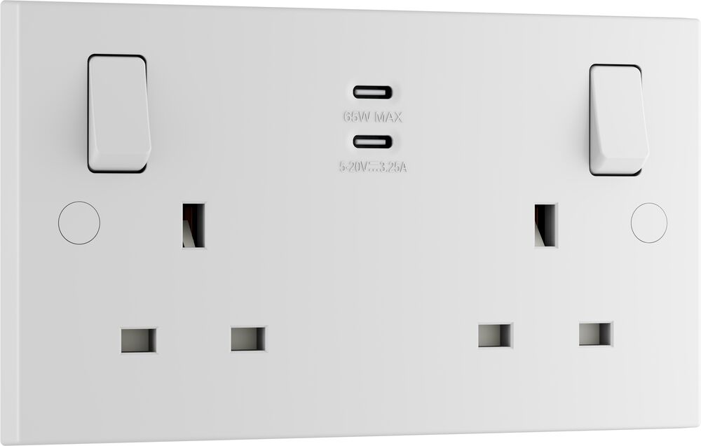 BG 922UCC65 White Square Edge 13A Double Switched Power Socket + 2xUSB-C (65W)