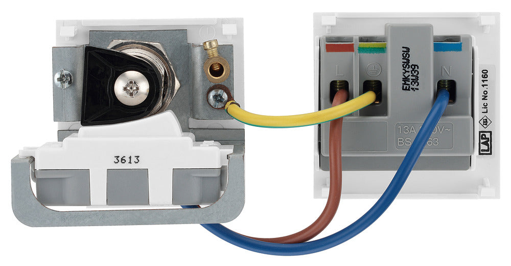 BG EMKYSWSW Euro Module 13A DP Key Controlled Switched Socket - White - westbasedirect.com