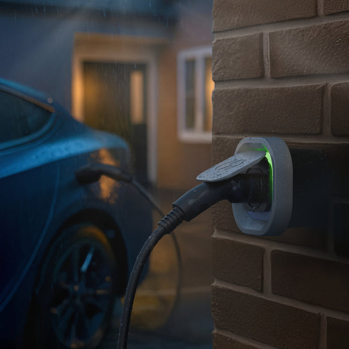 BG Sync Energy EVLS7MS Link EV Charger Surface Socket 7.4kW 32A Silver with Metal Control Box - Wi-Fi + LAN
