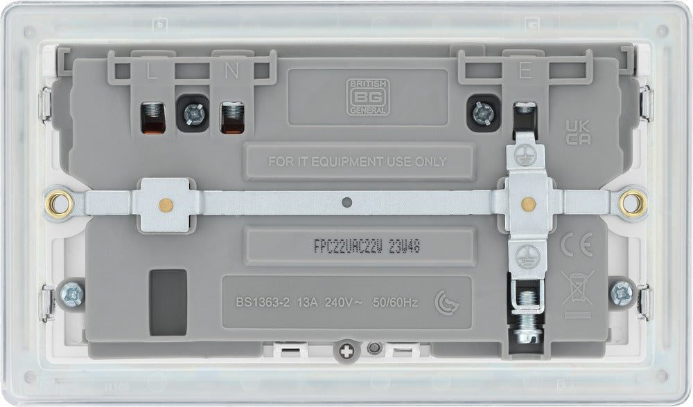 BG FPC22UAC22W Flatplate Screwless 13A Double Switched Power Socket + USB A+C (22W) - Polished Chrome + White Insert - westbasedirect.com