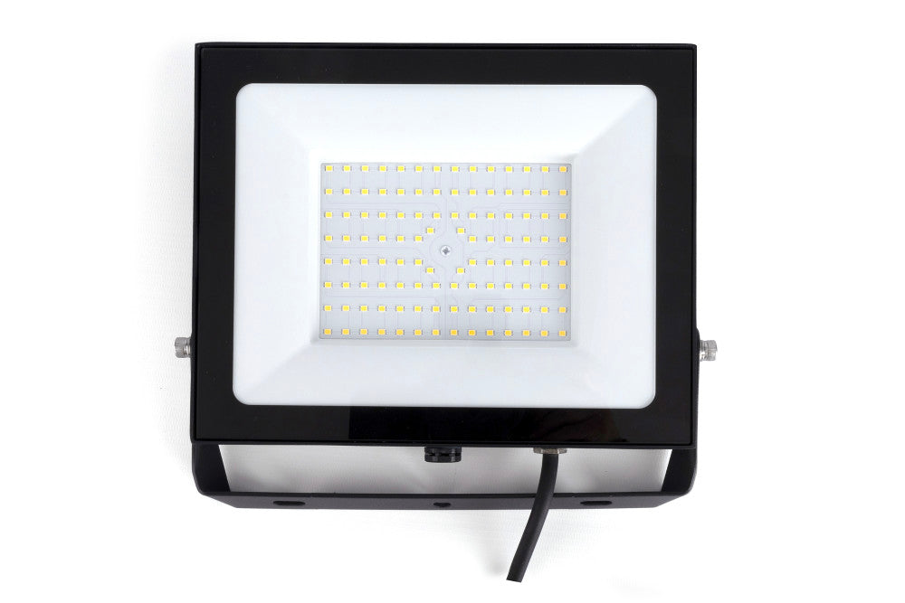 Integral ILFLE023 Compact Slim Floodlight 100W 10000Lm 4000K 120 Beam 100Lm/W IP65 IK08 Black