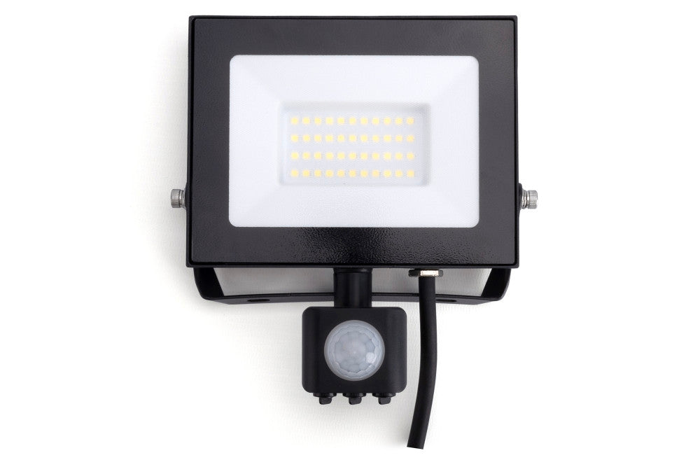 Integral ILFLE041 Compact Slim Floodlight PIR 30W 3000Lm 4000K 120 Beam 100Lm/W IP65 IK08 Black