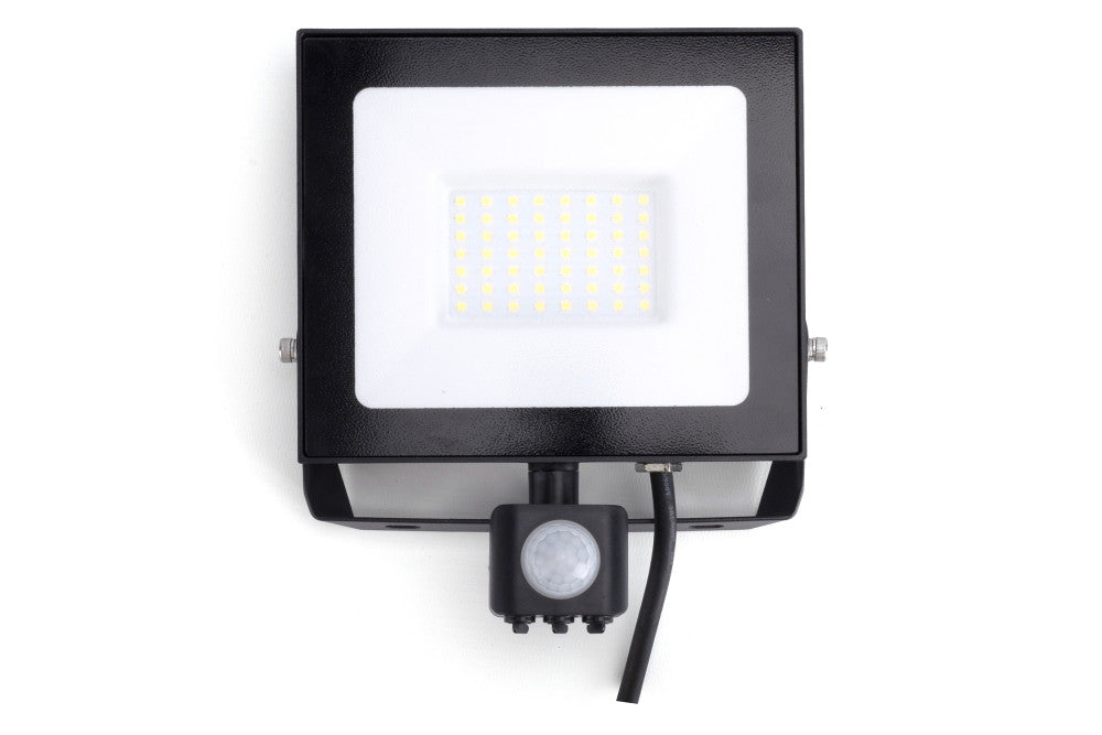 Integral ILFLE043 Compact Slim Floodlight PIR 50W 5000Lm 4000K 120 Beam 100Lm/W IP65 IK08 Black