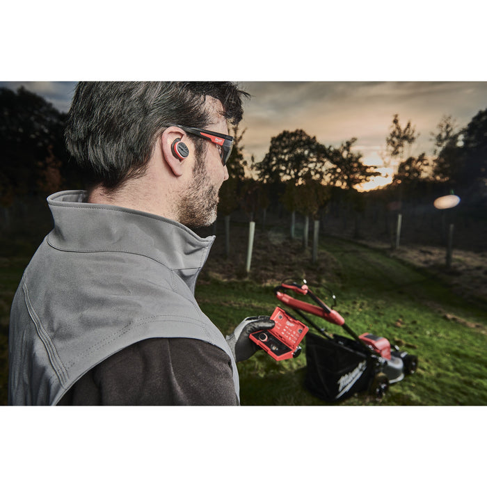 Milwaukee 4933478750 L4RLEPB-301 Rechargeable Bluetooth Earplugs