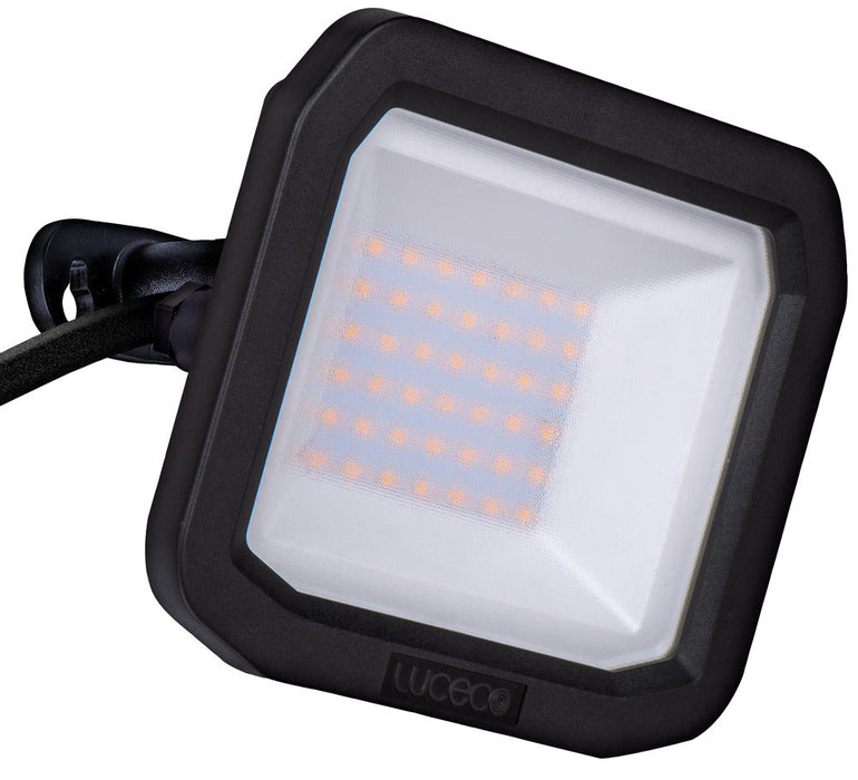 Luceco LFS30B150 30W 3150lm 5000K IP65 Castra Security Floodlight Standard Black - westbasedirect.com