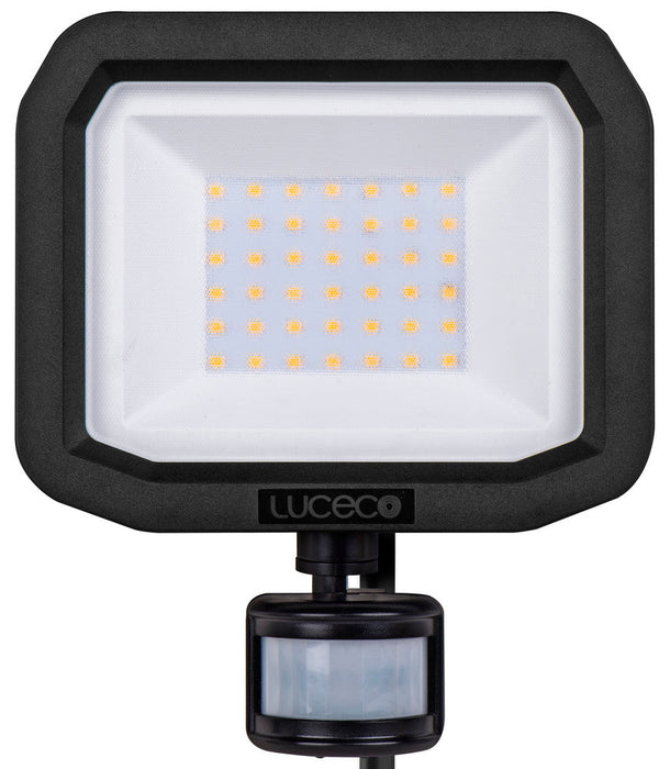 Luceco LFSP30B130 30W 3000lm 3000K IP65 Castra Security Floodlight with PIR Black - westbasedirect.com