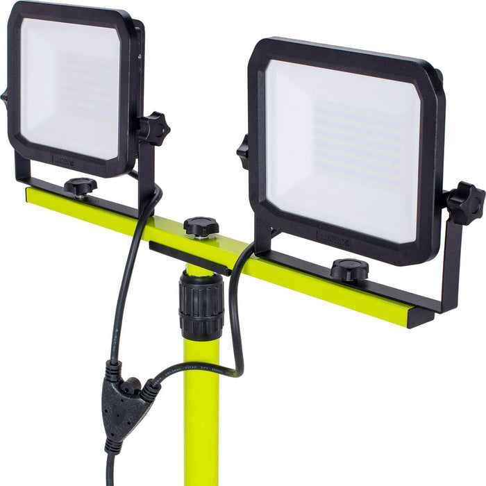 Luceco LSWT250G350 Castra Tripod Black/Green Tripod 11000lm 100W Standard