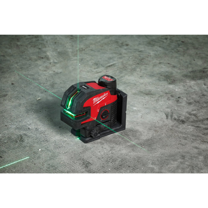 Milwaukee M12CLL4P-301C 12V Cross Line Laser with 4 Points, 1x 3.0Ah Battery, Charger & Case