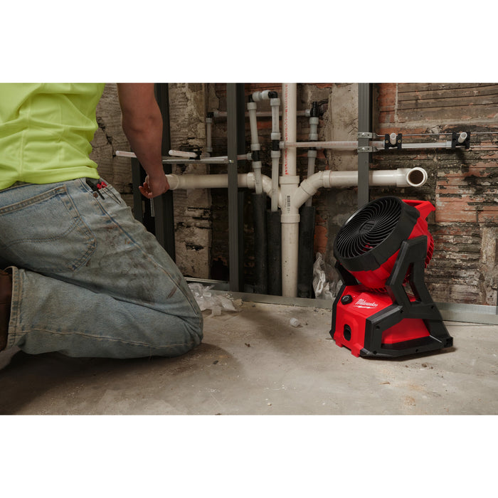 Milwaukee M18AFG2-0+M18B4 Kit - 18V 2nd Generation Air Fan + M18B4 4.0Ah Li-ion Battery