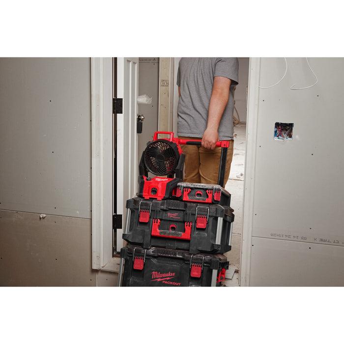 Milwaukee M18AFG2-0+M18B4 Kit - 18V 2nd Generation Air Fan + M18B4 4.0Ah Li-ion Battery