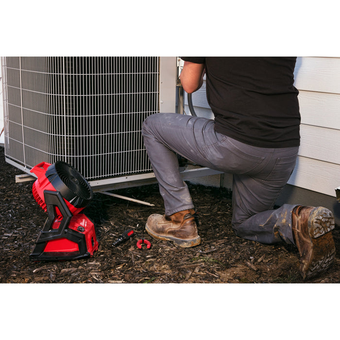 Milwaukee M18AFG2-0+M18B4 Kit - 18V 2nd Generation Air Fan + M18B4 4.0Ah Li-ion Battery