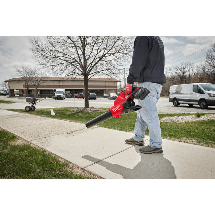 Milwaukee M18F2BL-802 18V FUEL Dual Battery Blower, 2x 8.0Ah FORGE Batteries & Charger