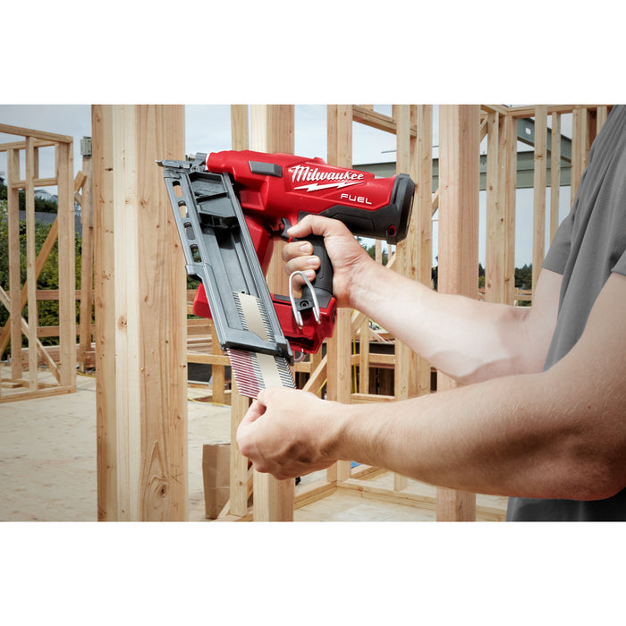 Milwaukee M18FFN-502C 18V FUEL Brushless 34 Degree Framing Nailer, 2x 5.0Ah Batteries, Charger & Case - westbasedirect.com