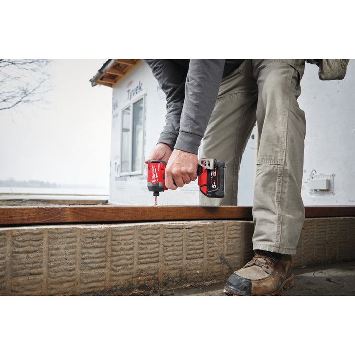Milwaukee M18FID3-0+M18B4 Kit - 18V FUEL Brushless 1/4" Impact Driver + M18B4 4.0Ah Li-ion Battery