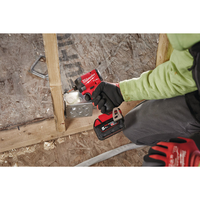 Milwaukee M18FID3-0+M18B4 Kit - 18V FUEL Brushless 1/4" Impact Driver + M18B4 4.0Ah Li-ion Battery