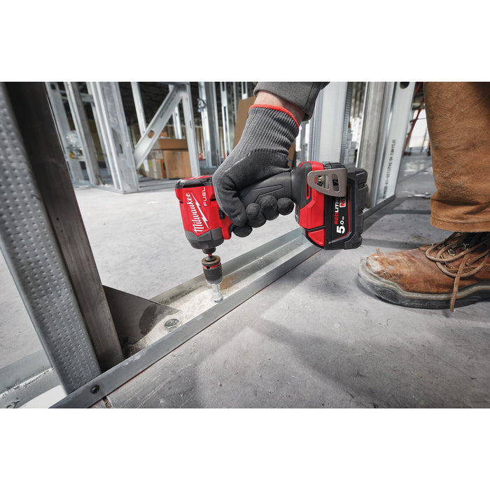 Milwaukee M18FID3-0+M18B5 Kit - 18V FUEL Brushless 1/4" Impact Driver + M18B5 5.0Ah Li-ion Battery