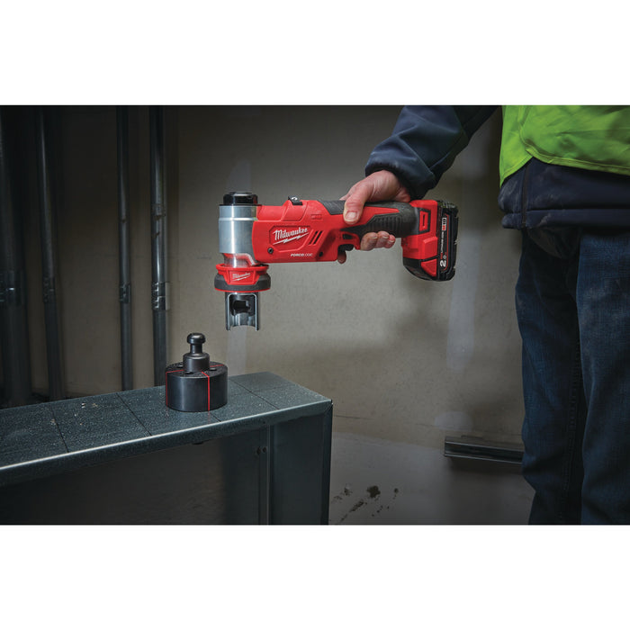 Milwaukee M18HKP-201CA 18V FORCE LOGIC Hydraulic Knockout Punch with Dies, 1x 2.0Ah Battery, Charger & Case