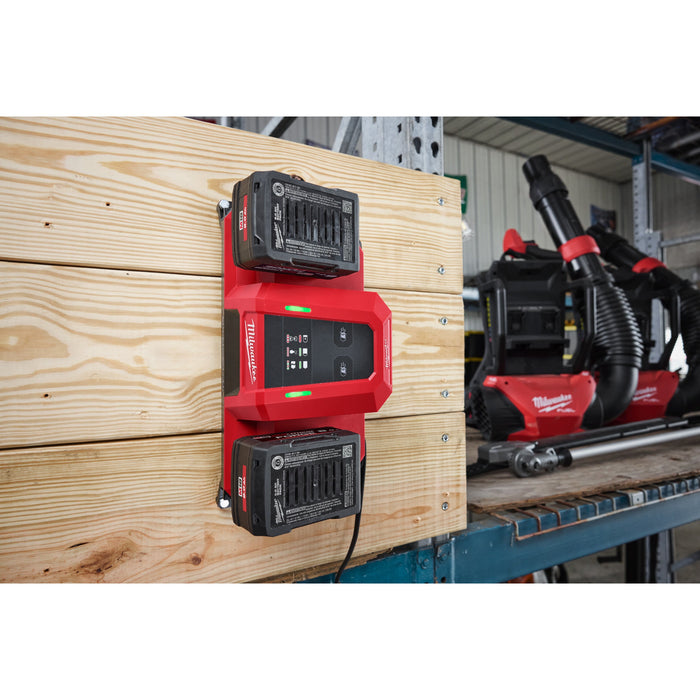 Milwaukee M18MDBSC 18V Mobile Dual Bay Super Charger