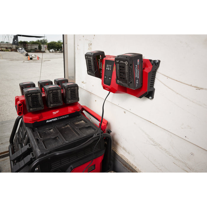 Milwaukee M18MDBSC 18V Mobile Dual Bay Super Charger