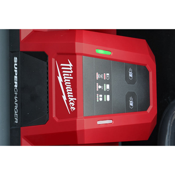 Milwaukee M18MDBSC 18V Mobile Dual Bay Super Charger