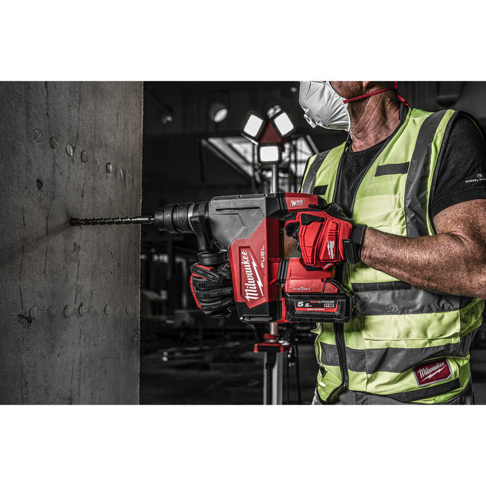 Milwaukee M18ONEFHPX-552X 18V FUEL ONE-KEY 32mm SDS+ Hammer Drill with FIXTEC Chuck, 2x 5.5Ah Batteries, Charger & Case - westbasedirect.com