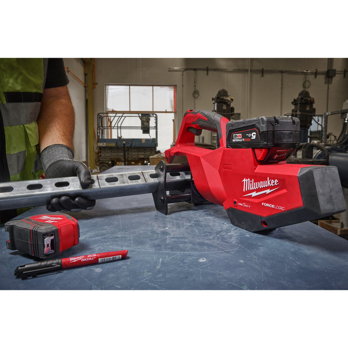 Milwaukee M18STSO-0B+M18B4 Kit - 18V FORCE LOGIC Strut Shear with Tool Bag + M18B4 4.0Ah Li-ion Battery
