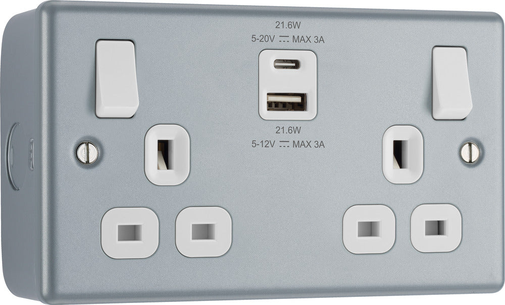 BG MC522UAC22 Metal Clad 13A Double Switched Power Socket + USB A+C (22W) - westbasedirect.com