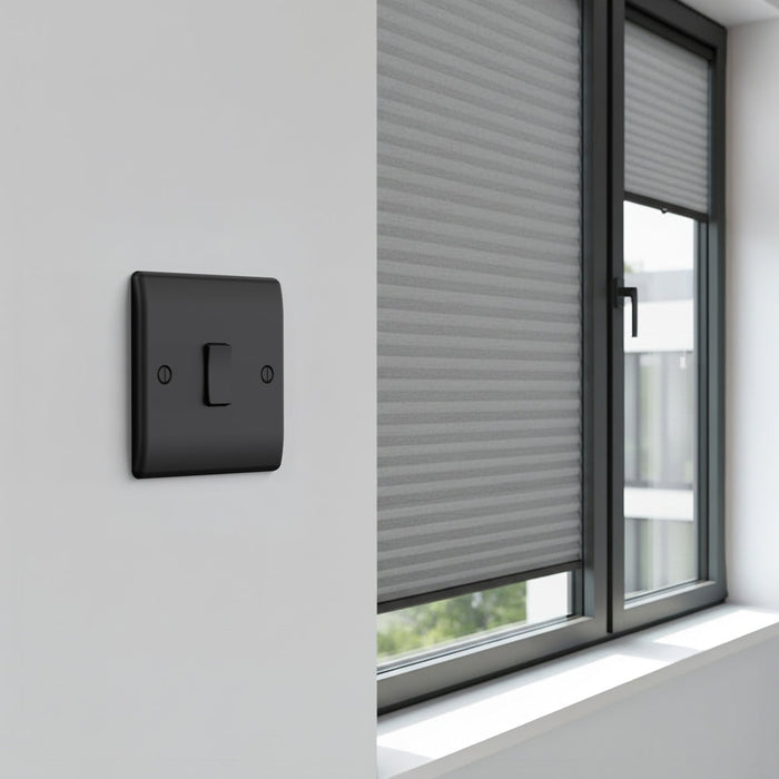 BG GridLite MFB12C 20A SP 2-Way (Centre Off) Switch Module - Matt Black