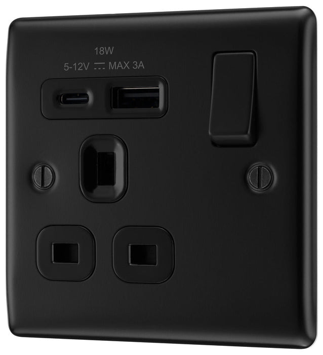 BG NFB21UAC18B Nexus Metal 13A Single Switched Power Socket + USB A+C (18W) - Matt Black + Black Insert