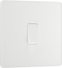 BG Evolve PCDCL13W 20A 16AX Single Intermediate Light Switch - Pearlescent White (White)