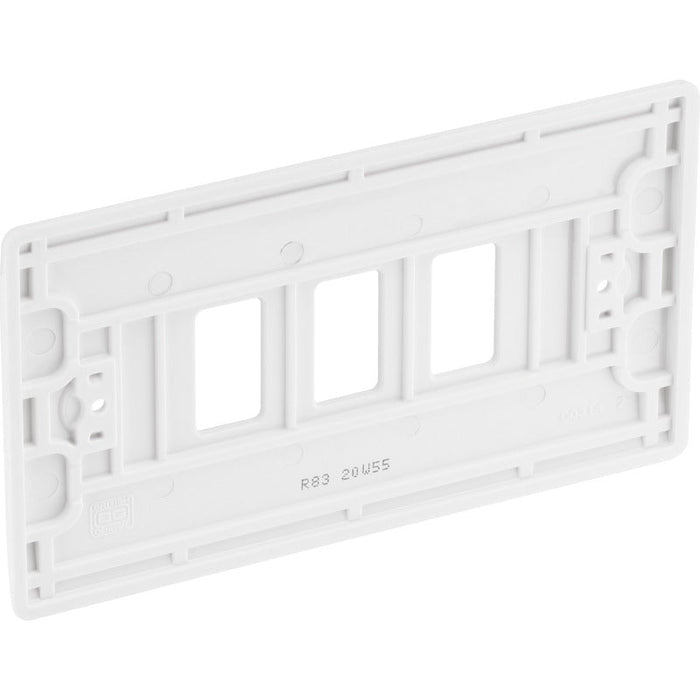 BG R83 White Moulded 3G Grid Front Plate - White - westbasedirect.com